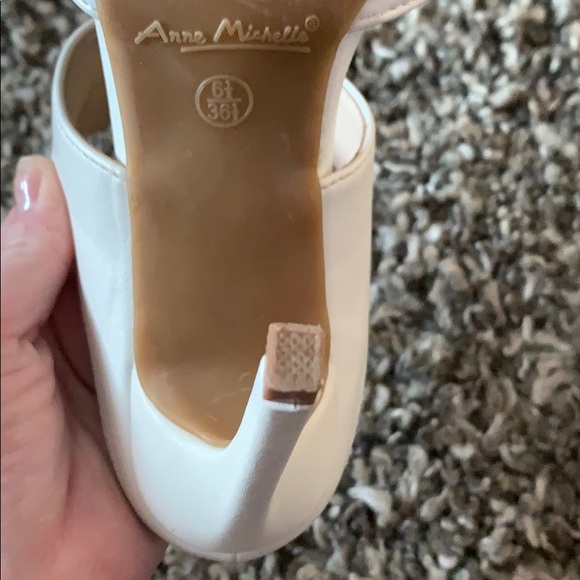 Anne Michelle Strappy Heels - Picture 4 of 4